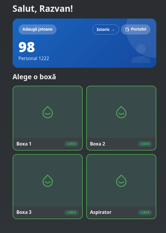 Ecran principal Aquajet App cu jetoane disponibile și lista de boxe Liber/Ocupat